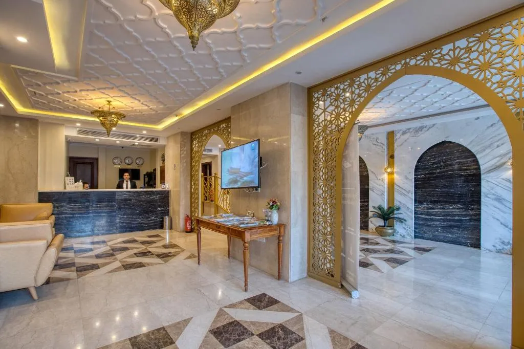 Lobby, Mamluk Pyramids Hotel, Cairo