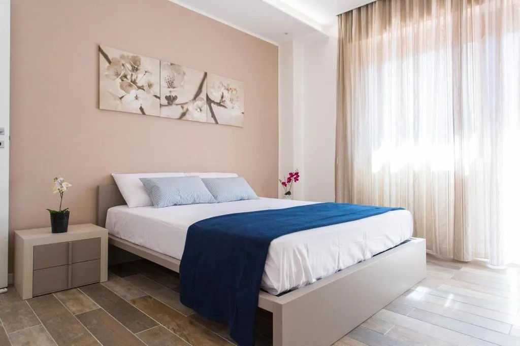 Room, Politeama Luxury Suites, Palermo