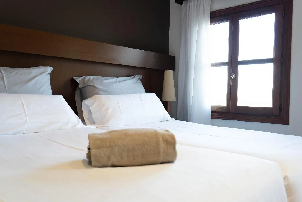 JUNIOR SUITE CITY VIEW Room, Hotel Maristel, Majorca