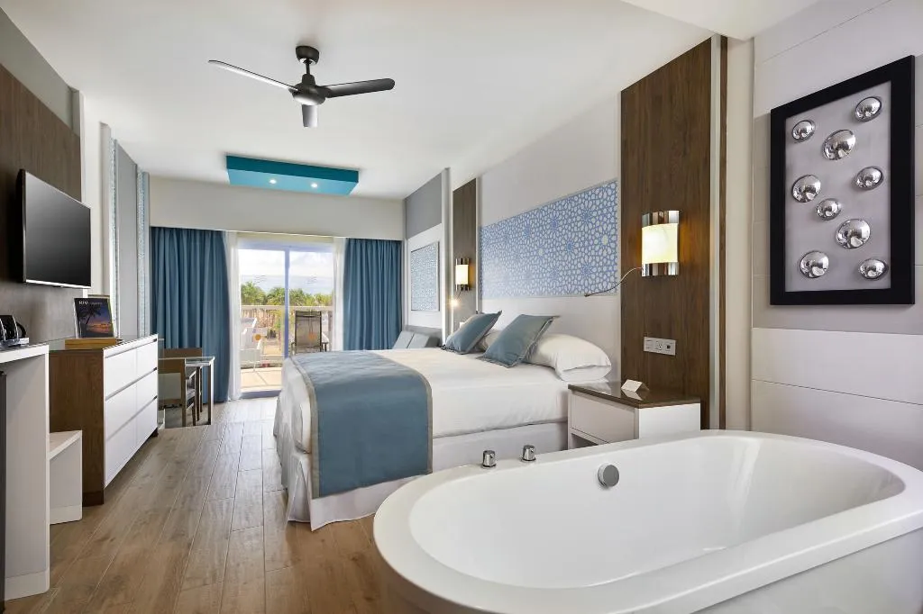 JUNIOR SUITE OCEAN VIEW Room, Riu Palace Riviera Maya - All Inclusive, Cancun Area