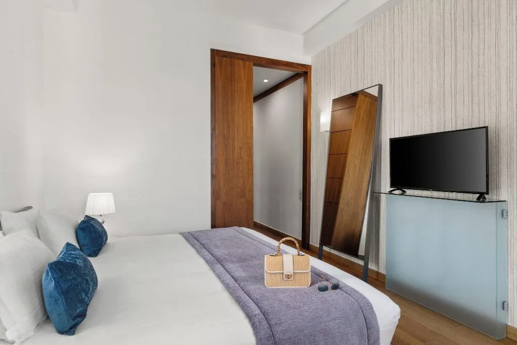 JUNIOR SUITE WITH VIEWS Room, Athenaeum Eridanus Luxury Hotel, Athens