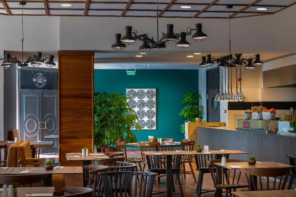 Restaurant, Leonardo Laura Beach And Splash Resort, Cyprus