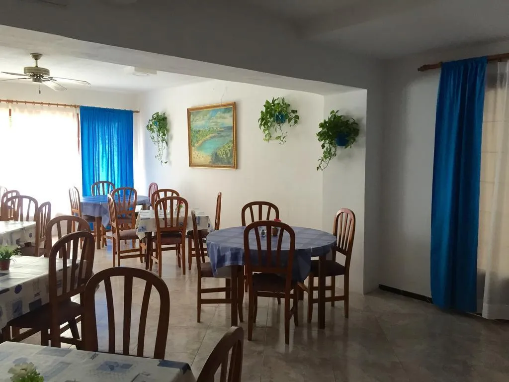 Restaurant, Antares, Majorca