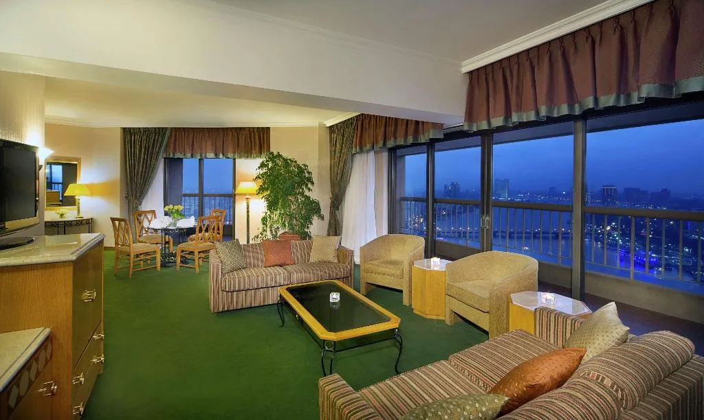 SUITE STANDARD Room, Ramses Hilton, Cairo