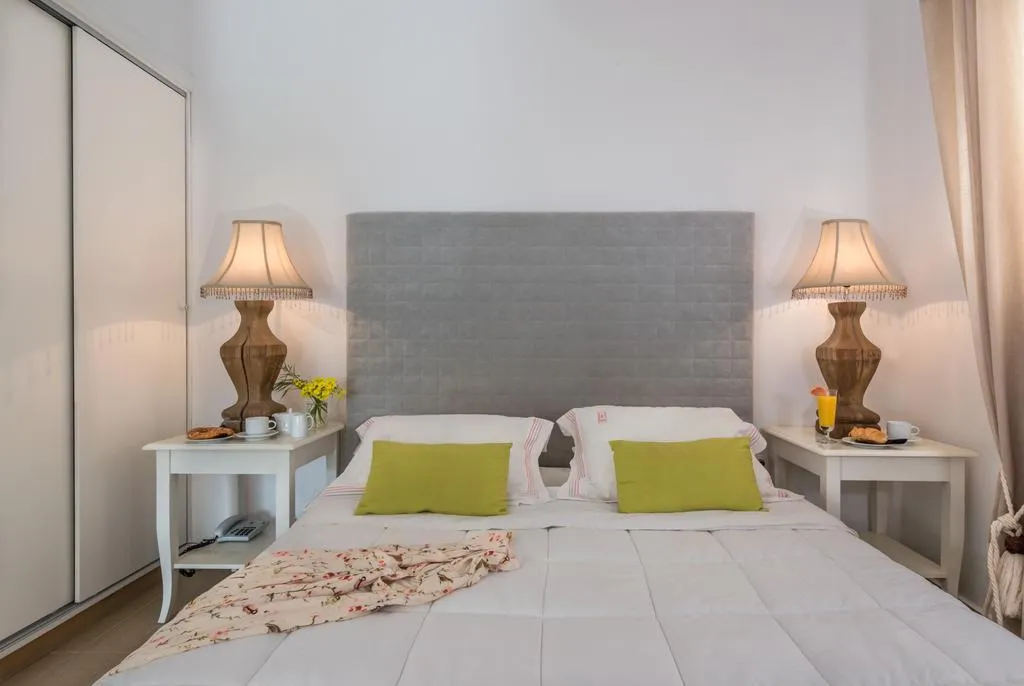 JUNIOR SUITE STANDARD Room, Amaria Beach Resort, Athens