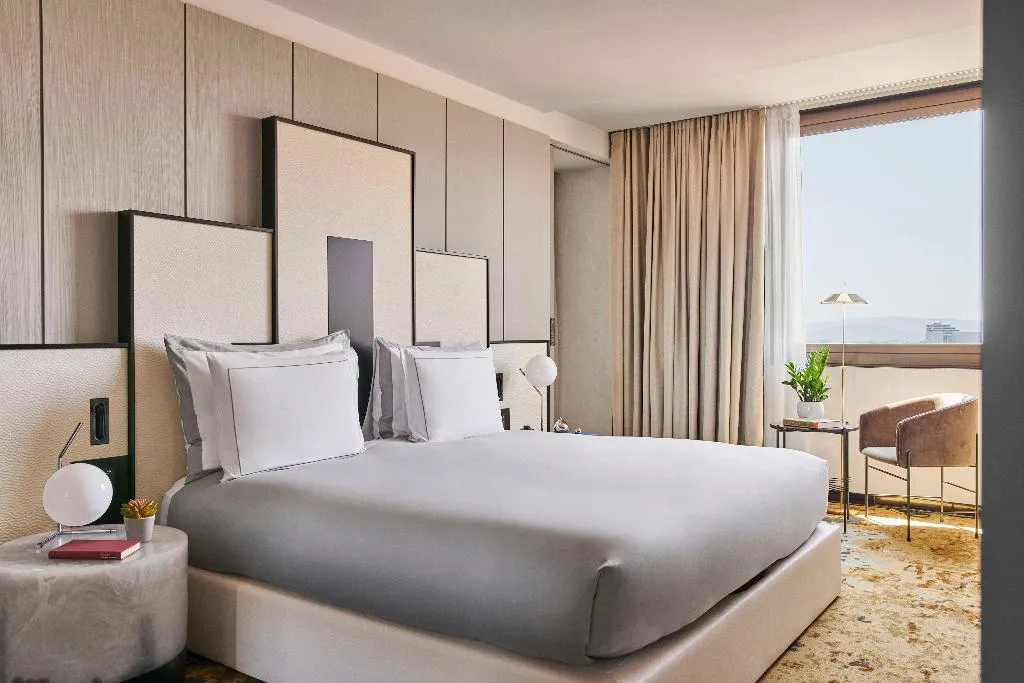 Room, Grand Hyatt Barcelona, Barcelona
