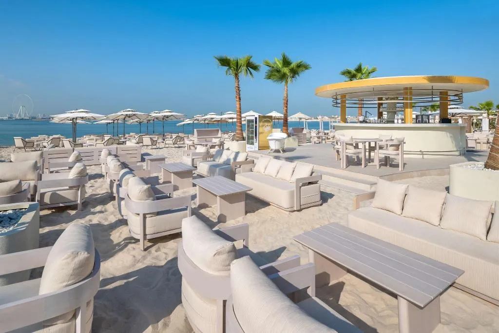 Beach, Radisson Beach Resort Palm Jumeirah, Dubai