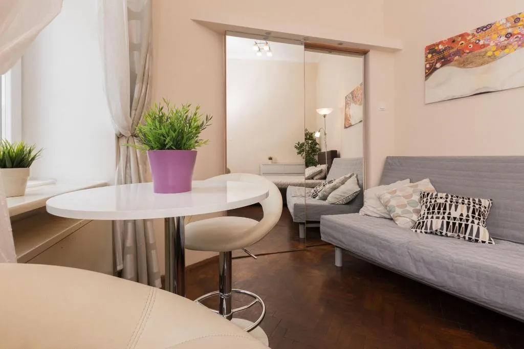 Room, Erasmus Student Apartments - Krakow Old Town, Krakow