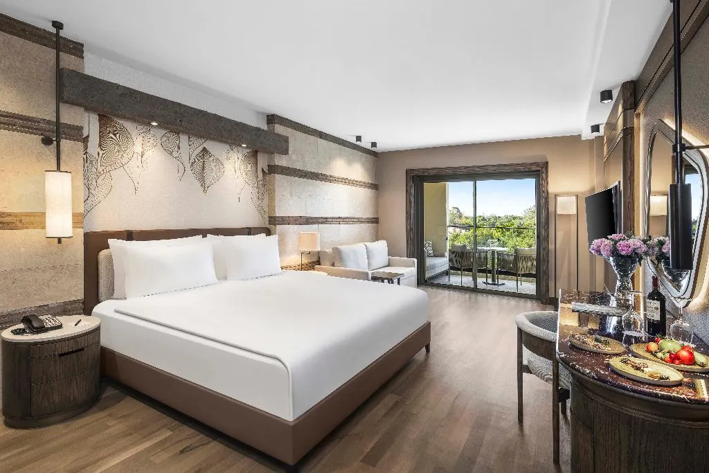 DOUBLE SINGLE USE GOLF VIEW Room, Kempinski Hotel The Dome, Antalya