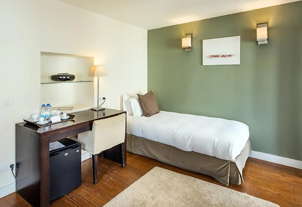 JUNIOR SUITE STANDARD Room, York House Hotel, Lisbon