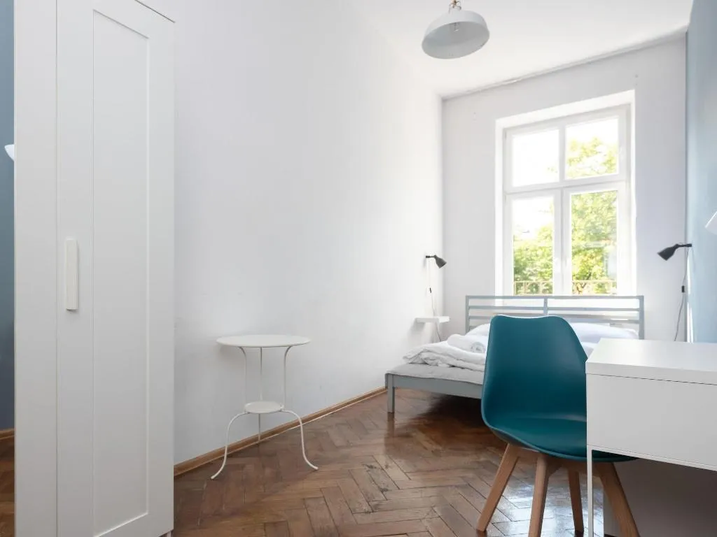 Room, Erasmus Student Apartments - Krakow Old Town, Krakow
