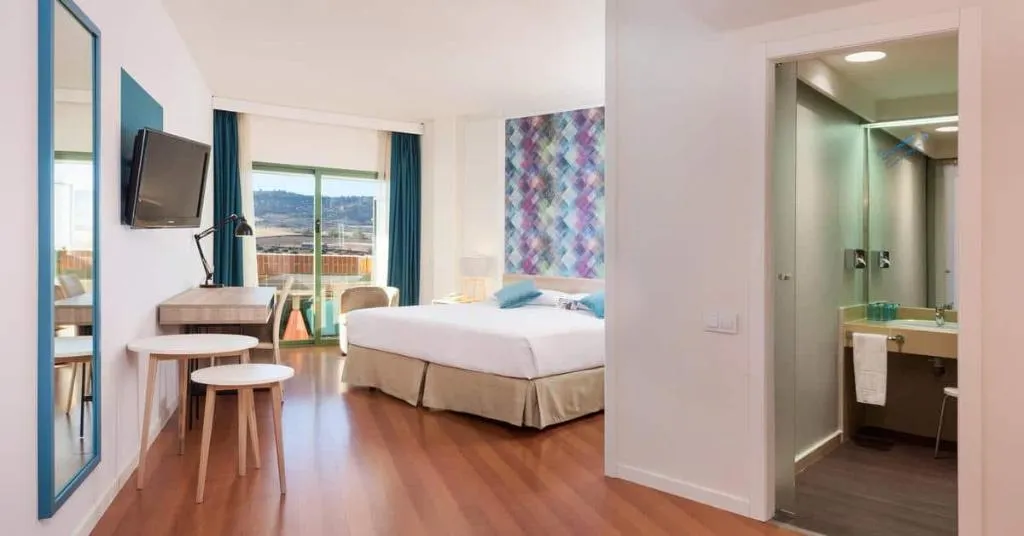 Room, Guadalajara Conference Center Affiliated By Melia, Madrid