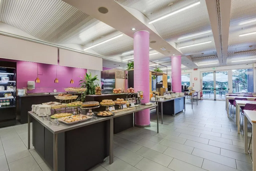Restaurant, Camplus Guest Turro - Casa per Ferie, Milan