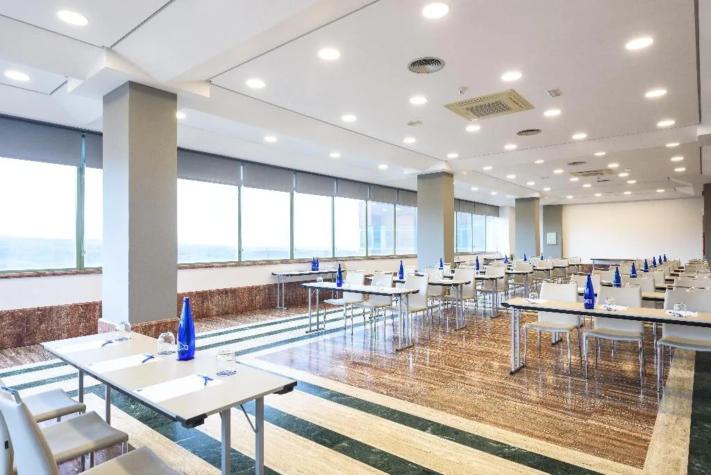 Conferences, Guadalajara Conference Center Affiliated By Melia, Madrid