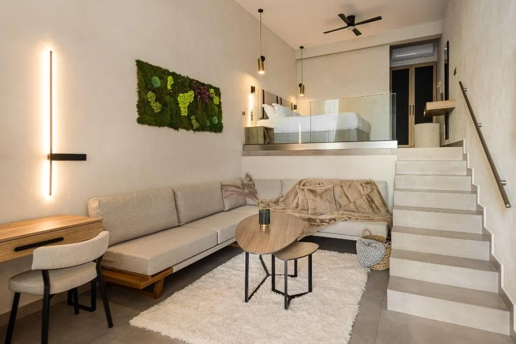 Room, Akrotiri Olympus Luxury Suites, Thessaloniki