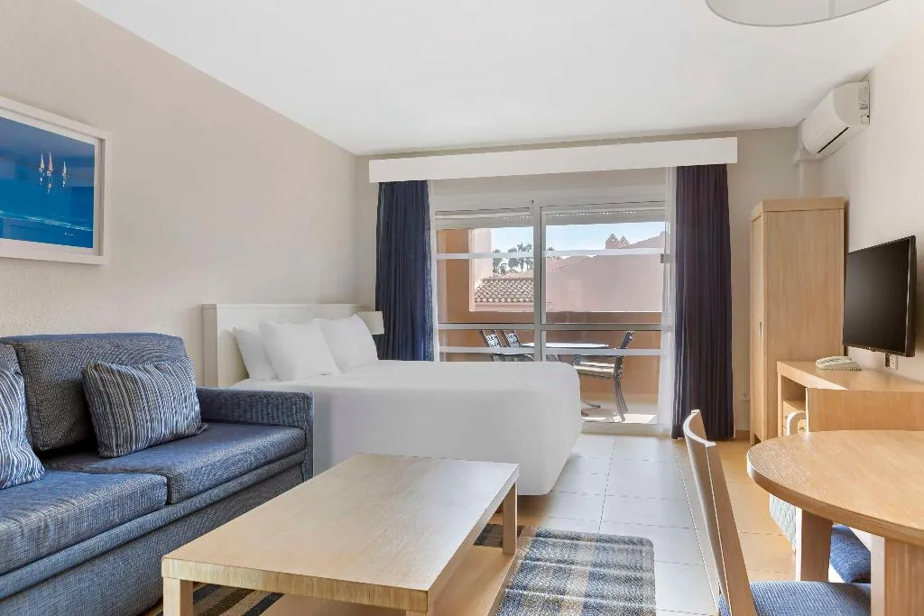 Room, Los Amigos Beach Club, Costa Del Sol
