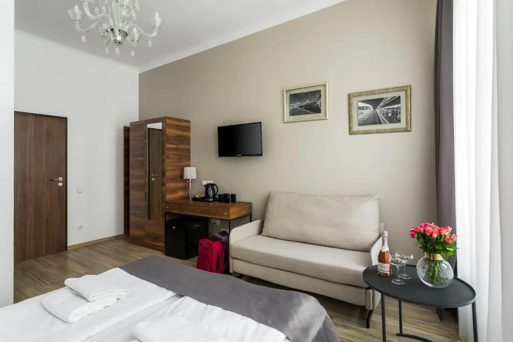 General view, G12 Aparthotel, Krakow