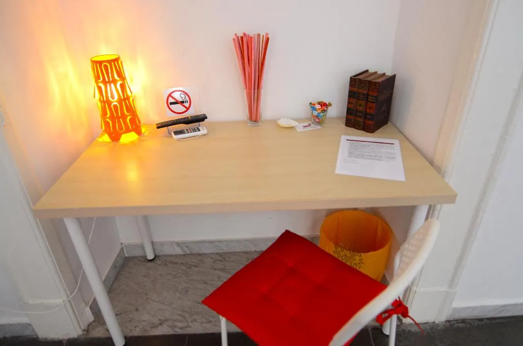 Double or Twin DELUXE ONE BEDROOM Room, B&B Tecla, Naples