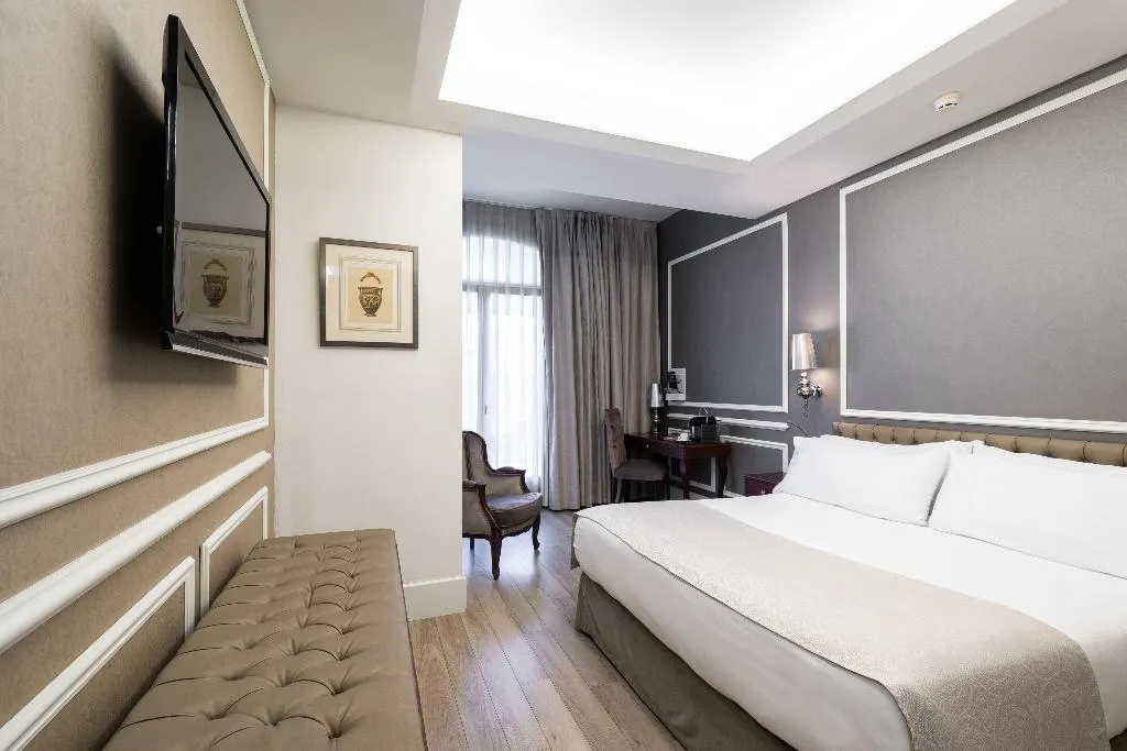 Double or Twin WITH TERRACE Room, Catalonia Passeig de Gracia, Barcelona