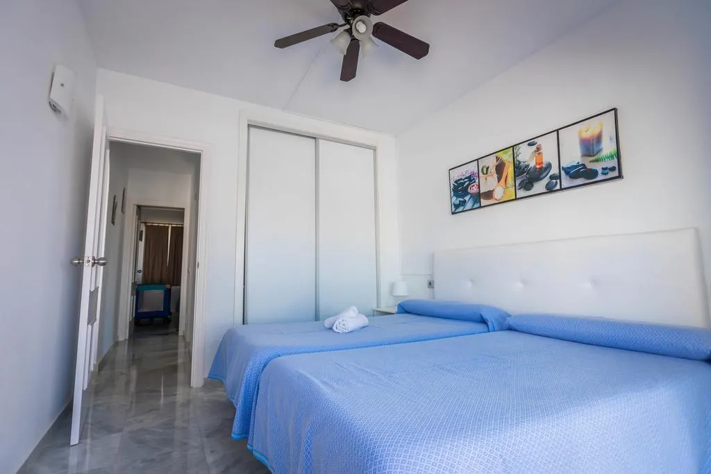 APARTMENT TWO BEDROOMS Room, Las Rosas de Capistrano, Costa Del Sol