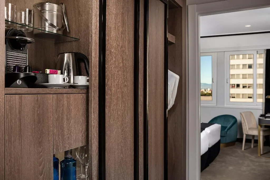 Room, The Level At Hotel Melia Castilla, Madrid