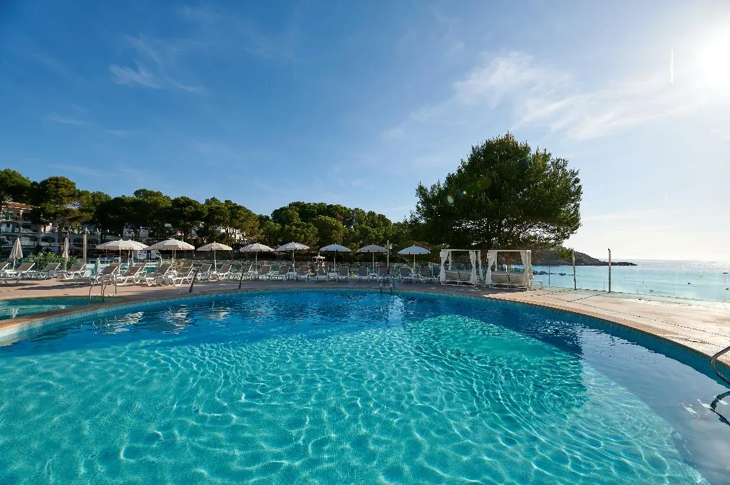 Pool, AluaSoul Hotel Carolina, Majorca