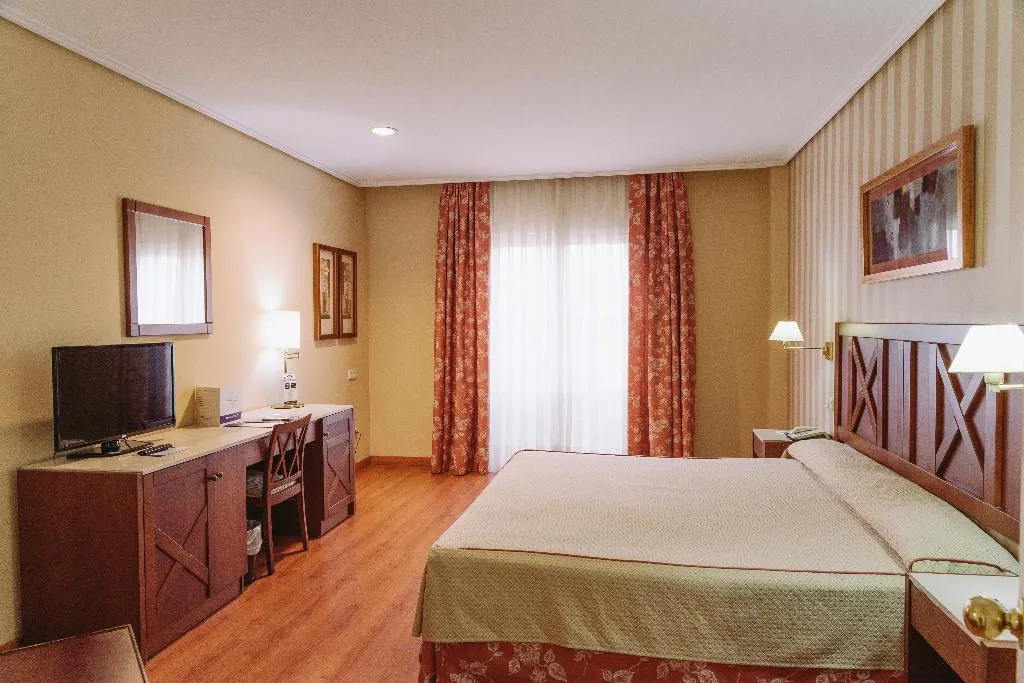 DOUBLE STANDARD Room, Ilunion Alcora Sevilla, Seville