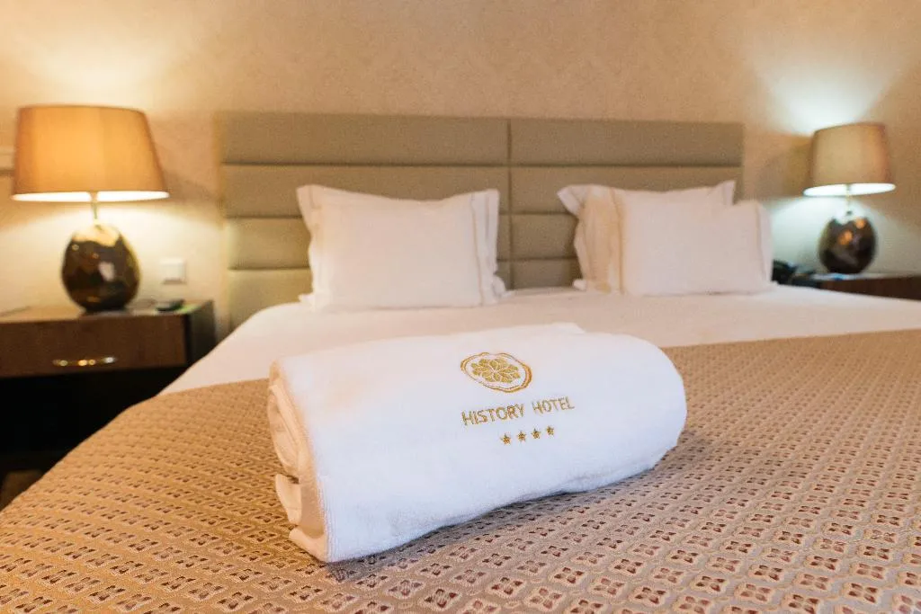Double or Twin STANDARD Room, Hotel Lis Batalha, Porto