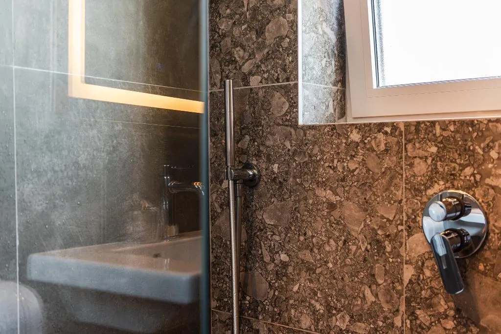 DOUBLE STANDARD Room, Aragosta Hotel, Durres