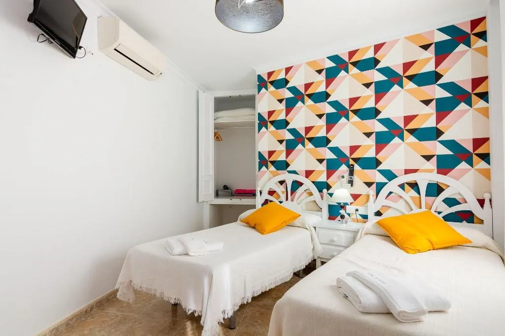 Room, Hostal Luna De Nerja, Costa Del Sol