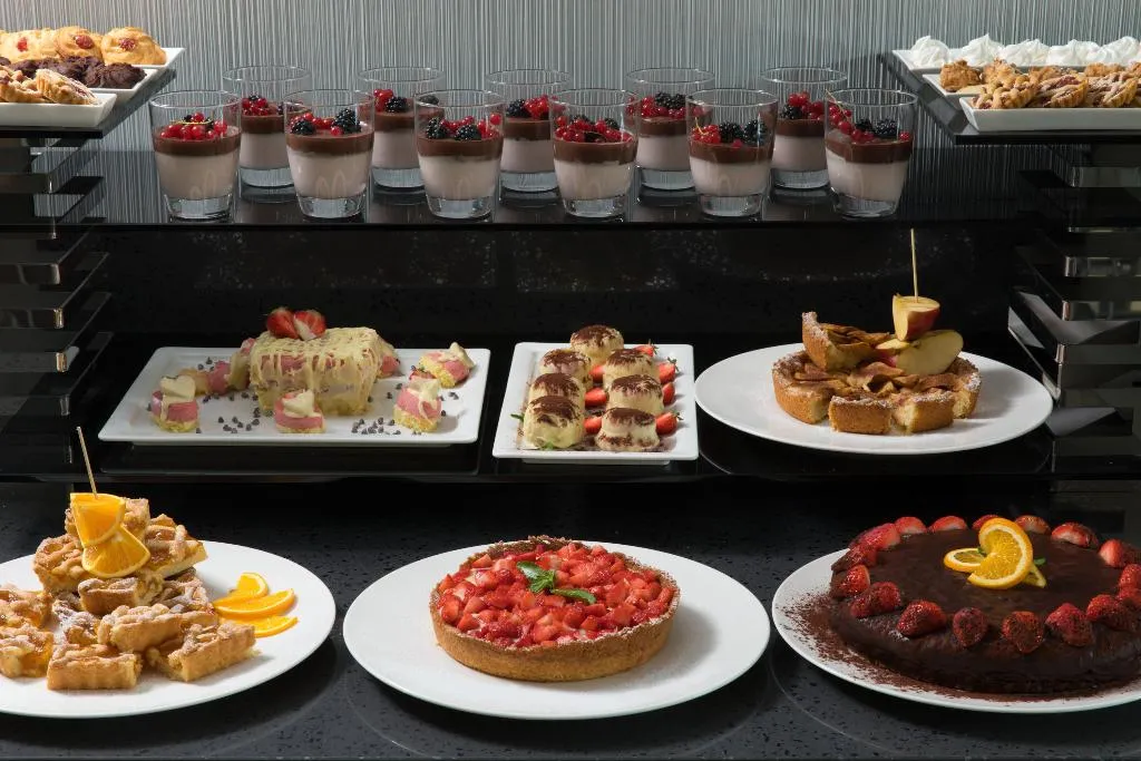 Restaurant, iQ Hotel Milano, Milan