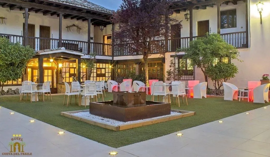 Terrace, Cueva del Fraile, Madrid