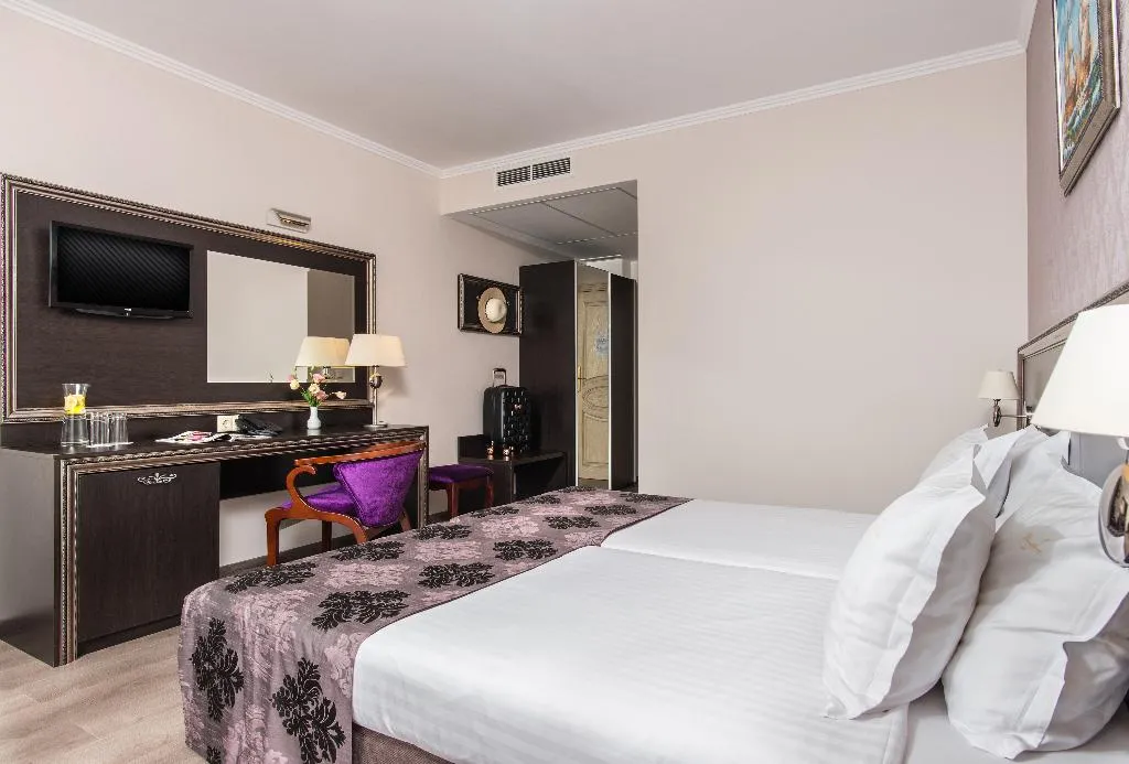 DOUBLE STANDARD Room, Hotel and SPA Diamant Residence, Bourgas
