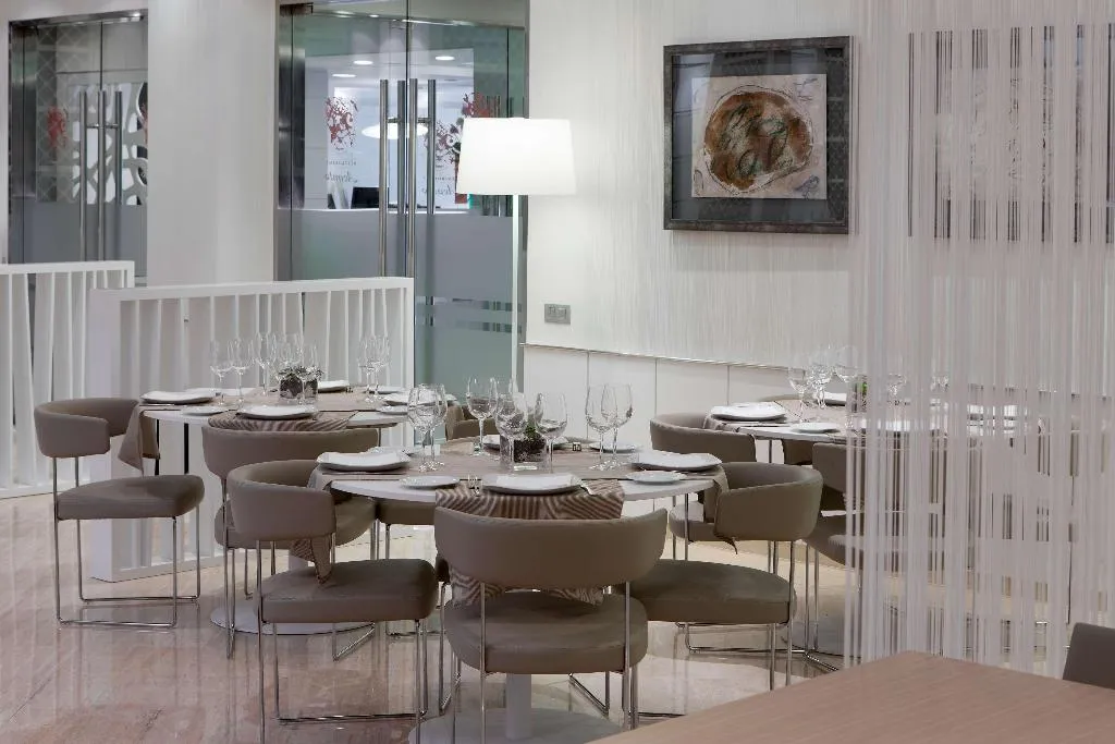 Restaurant, NH Barcelona Stadium, Barcelona