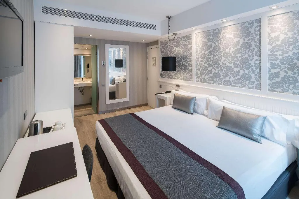 Room, Catalonia Plaza Cataluña, Barcelona