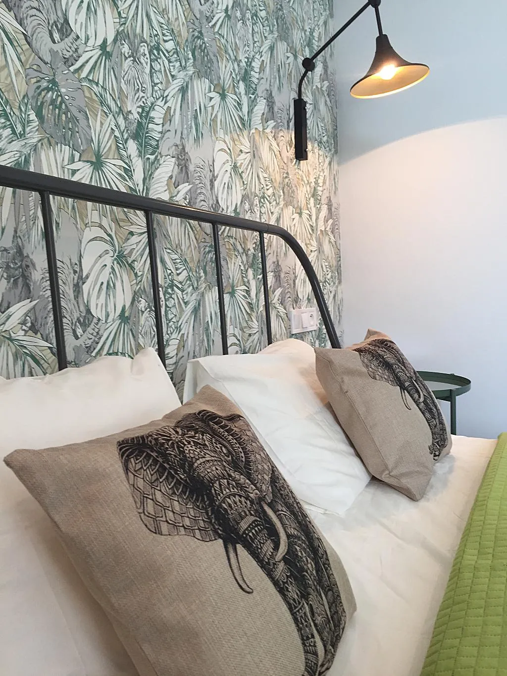 APARTMENT CAPACITY 4 TWO BEDROOMS Room, Old Town Apartments Krupnicza, Krakow
