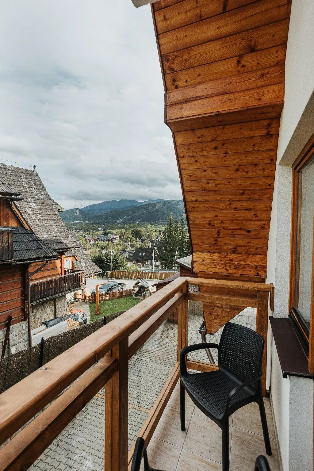 QUADRUPLE TWO BEDROOMS ONE BATHROOM Room, Apartamenty Jan, Krakow