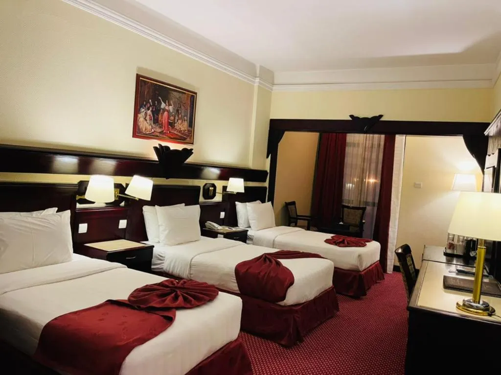 Room, Claridge, Dubai