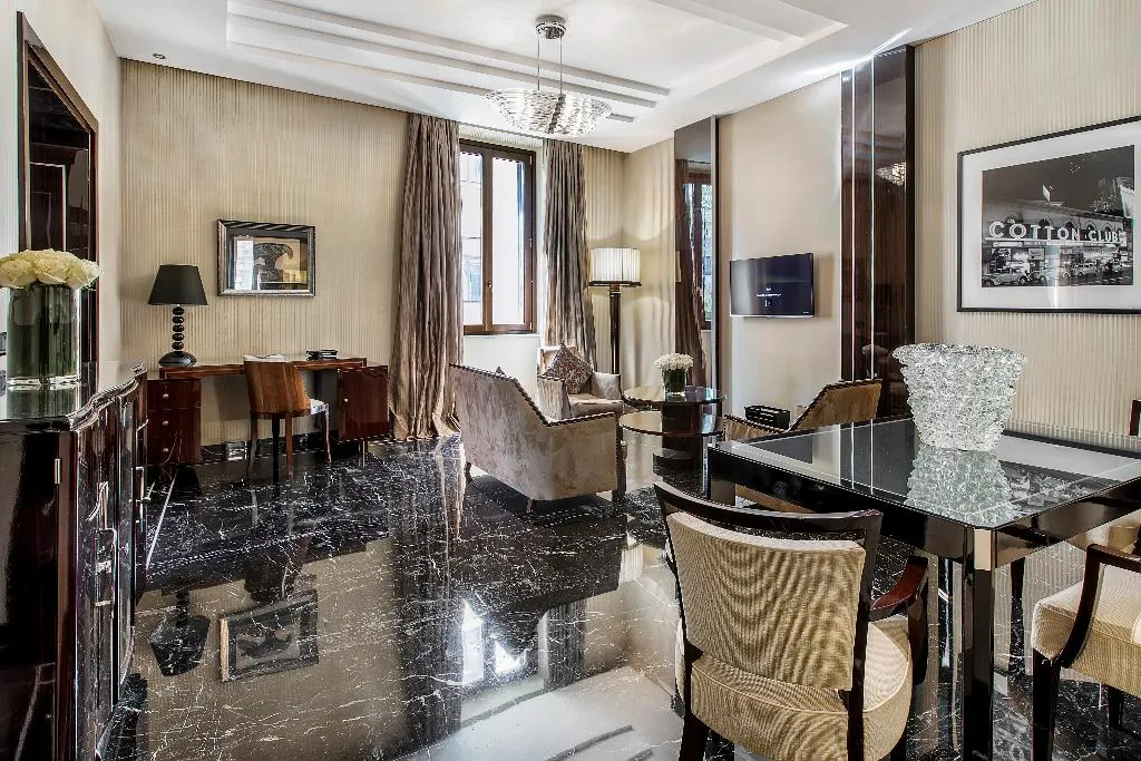 SUITE ONE BEDROOM Room, Baglioni Hotel Regina, Rome