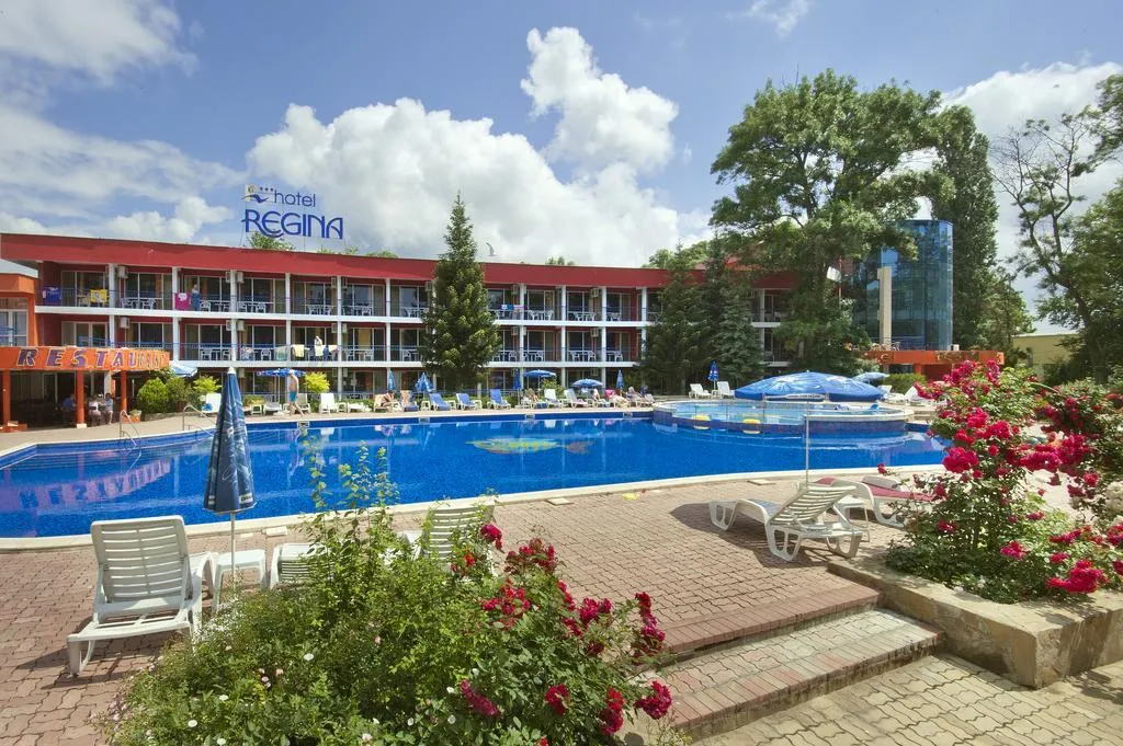 Pool, Regina, Bourgas
