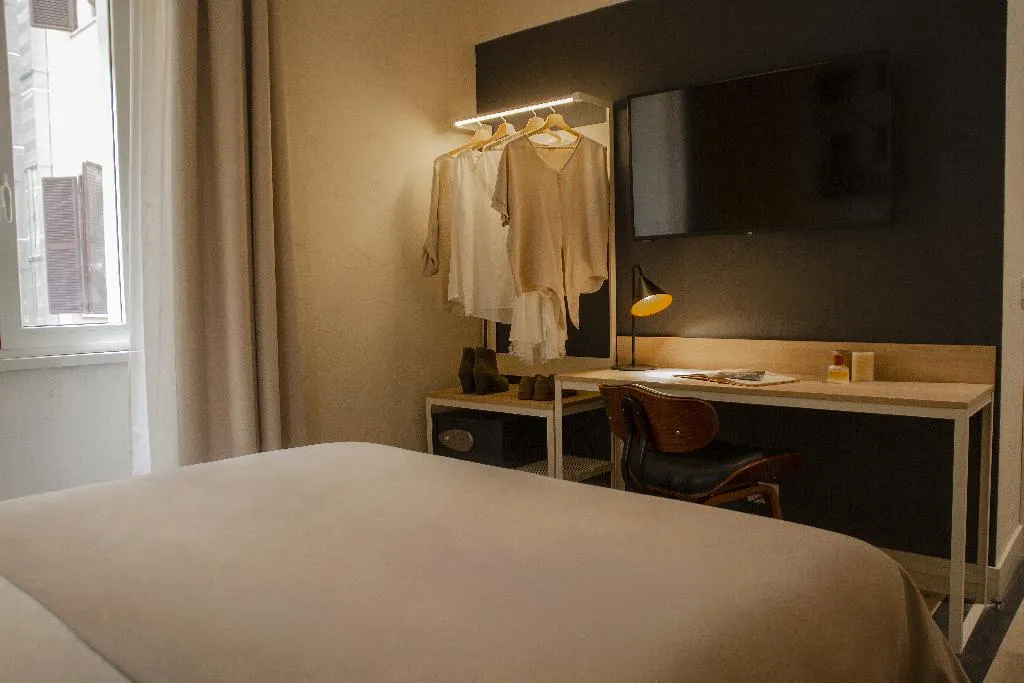 DOUBLE ECONOMY Room, Room Select Via Veneto, Rome