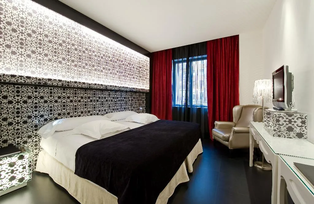 DOUBLE STANDARD Room, Vincci Via 66, Madrid