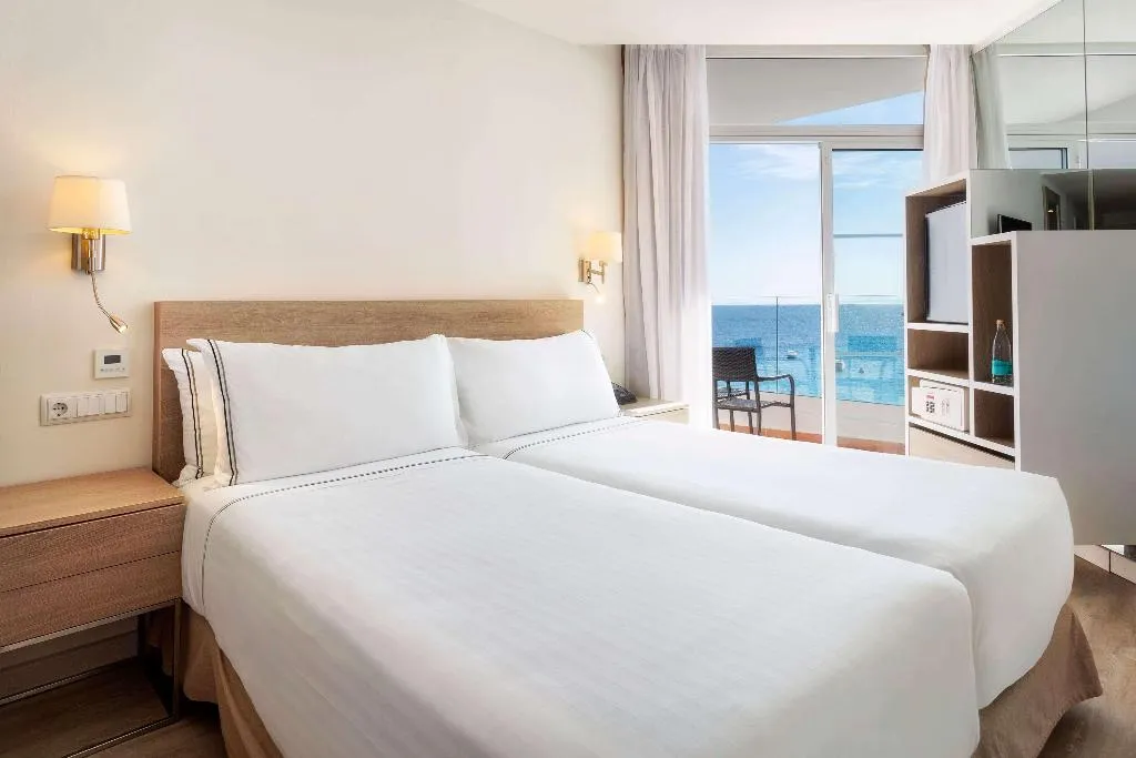 DOUBLE PREMIUM Room, Meliá Cala Galdana, Menorca