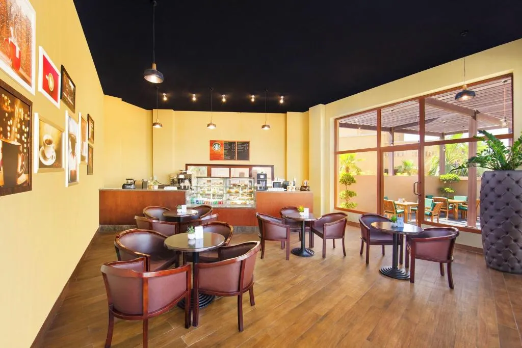 Bar, DoubleTree by Hilton Resort & Spa Marjan Island, Ras Al Khaimah
