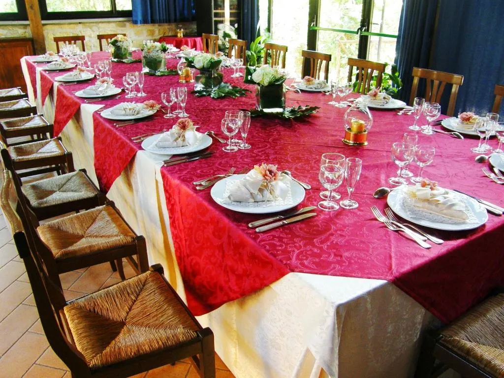 Restaurant, Castello Cortevecchio, Umbria