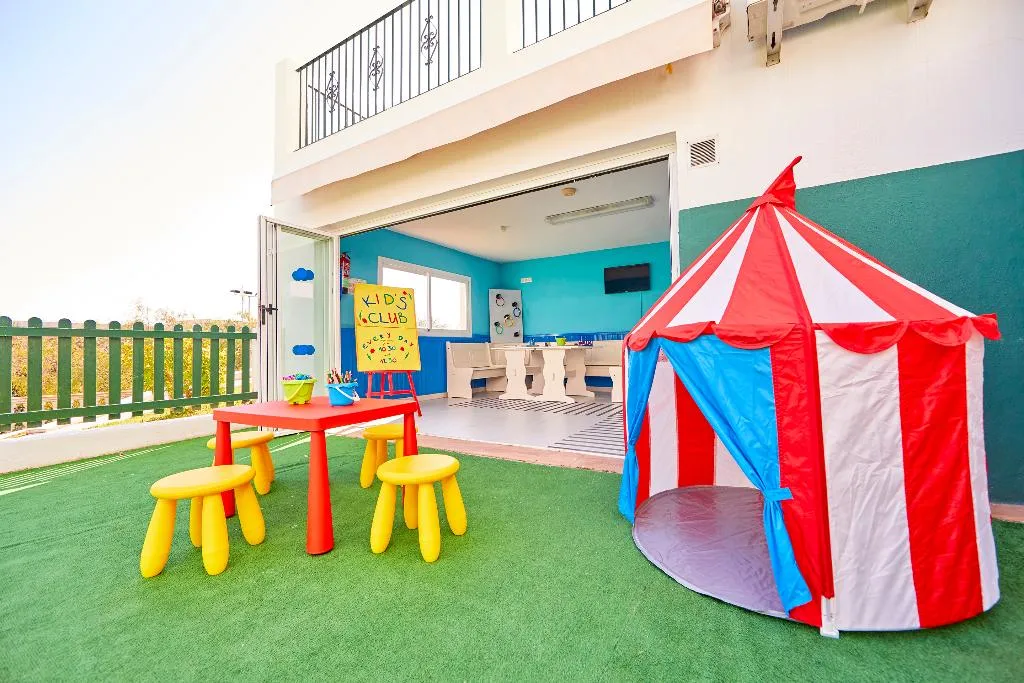 Sports and Entertainment, Holiday Center, Majorca
