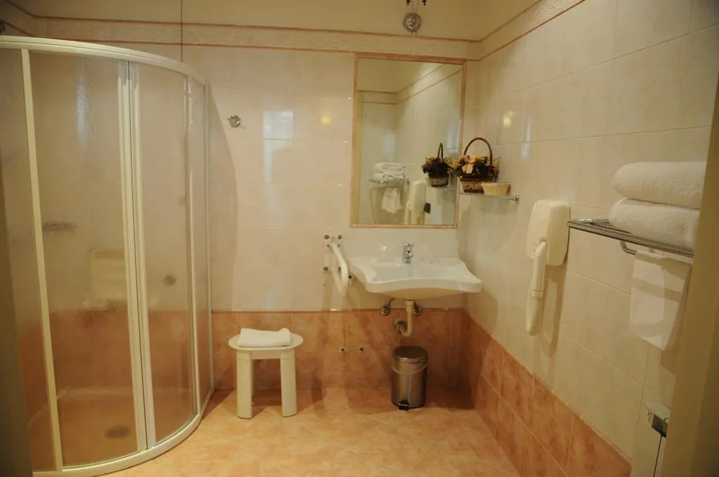 TRIPLE STANDARD Room, Galileo, Florence