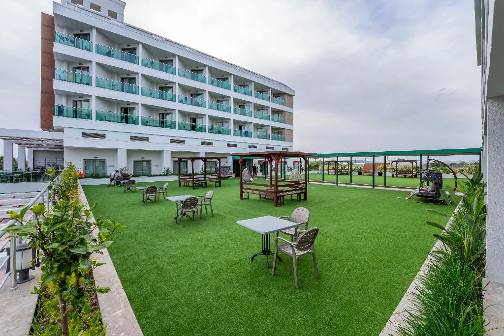 Terrace, Linda Sunny Beach Hotel & SPA, Antalya