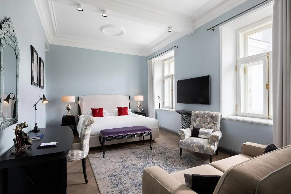 SUITE SUPERIOR WITH VIEWS Room, Hotel Telegraaf, Autograph Collection, Tallinn