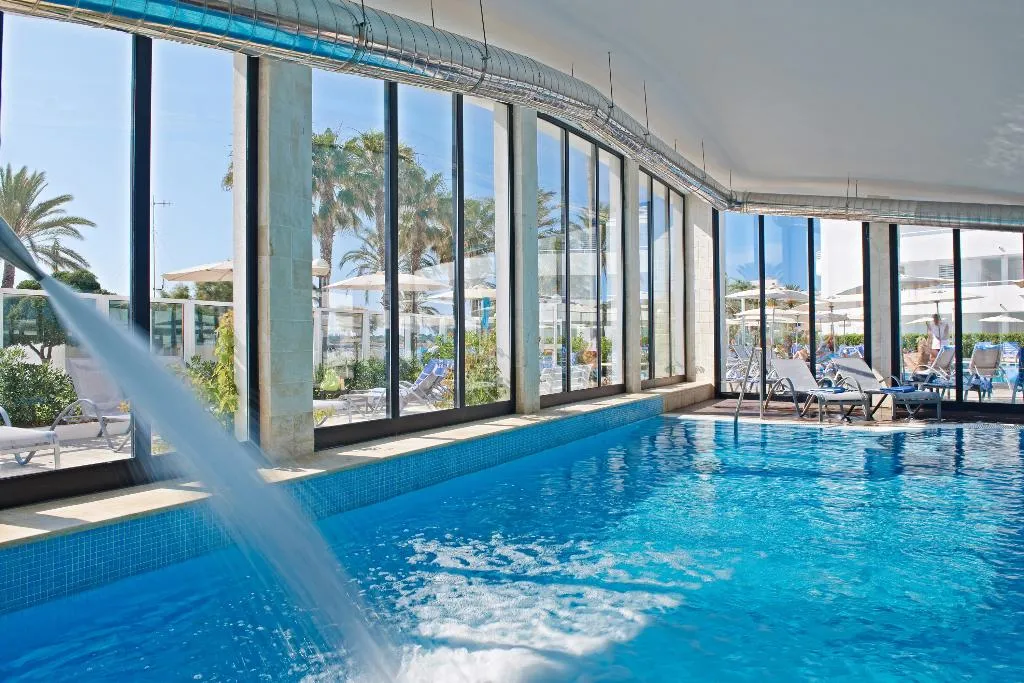 Sports and Entertainment, Hipotels Hipocampo, Majorca